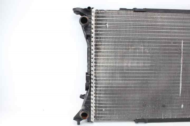 VAG 8K0121251R Radiador comprar Barcelona