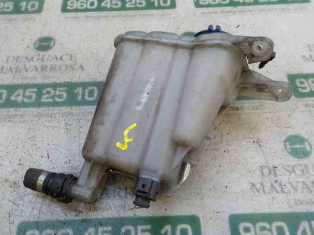 8K0121405E VAG Vaso de expansión  en stock Córdoba