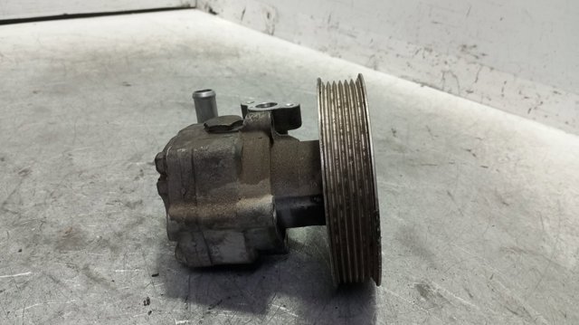 VAG 8K0145153F Bomba de dirección comprar Pamplona