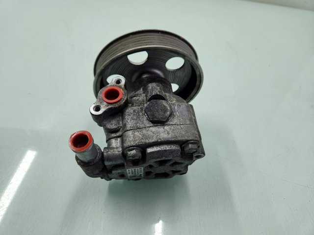 8K0145153F Bomba de dirección  en stock Granada