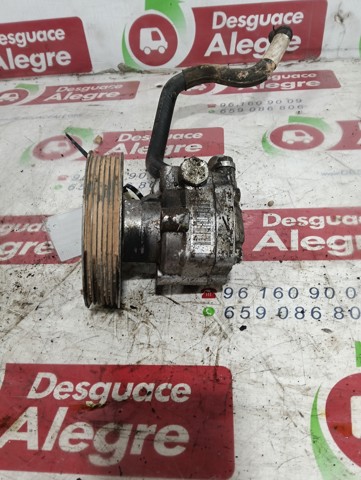 VAG 8K0145153F Bomba de dirección asistida  comprar en Albacete