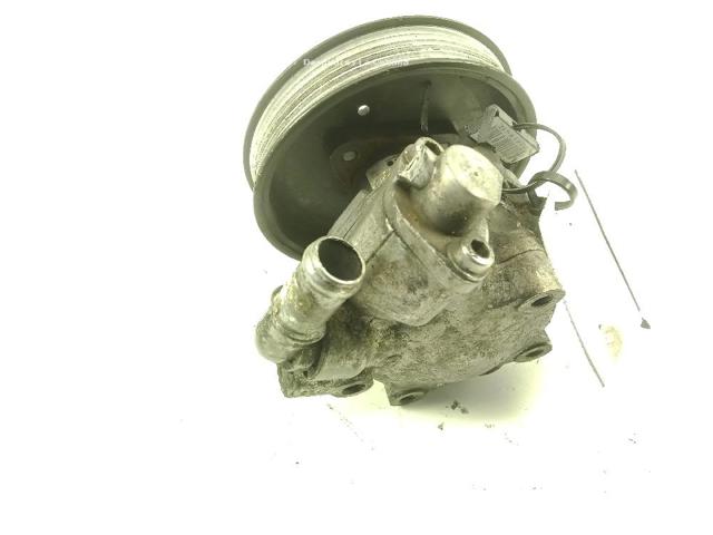 8K0145154 Bomba de dirección asistida  comprar en Reus