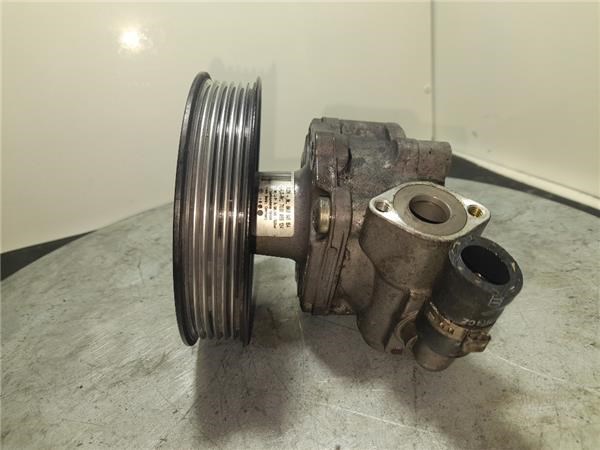 8K0145154 Bomba de dirección asistida  comprar en Pontevedra