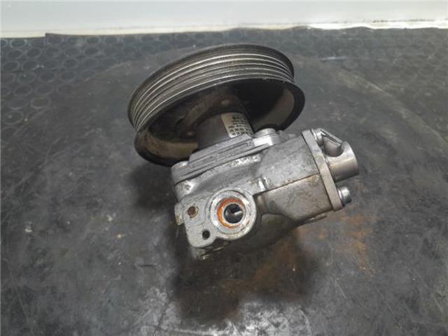 8K0145154 Bomba de dirección asistida  comprar en Reus