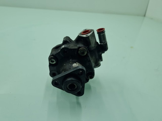 8K0145154 Bomba de dirección comprar Sevilla