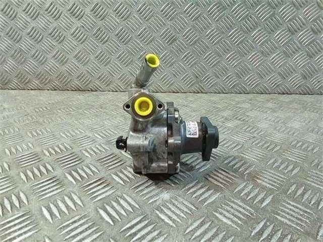 VAG 8K0145154G Bomba de dirección asistida  comprar en Murcia