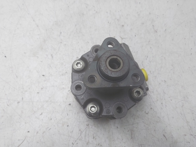 8K0145154G Bomba de dirección asistida  comprar en Zaragoza