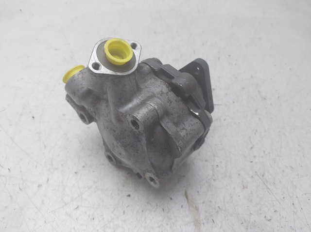 8K0145154G VAG Bomba de dirección asistida  comprar en Oviedo