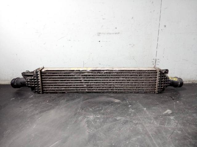 Radiador de aire, intercooler 8K0145805G VAG