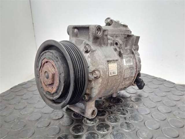 VAG 8K0260805E Compresor de aire acondicionado  en stock Terrassa