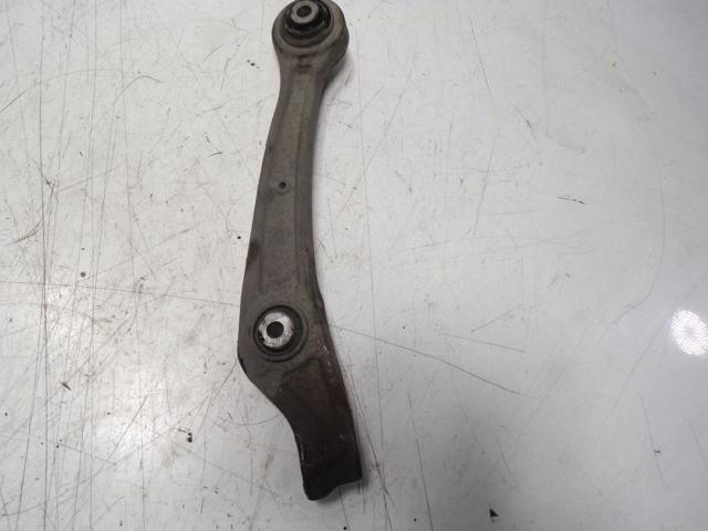 8K0407152D Brazo inferior derecho de la suspensión delantera  disponible Málaga