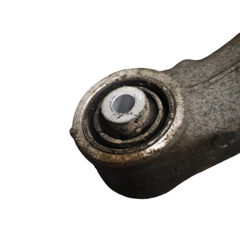 8K0407155B Brazo inferior izquierdo de la suspensión delantera  comprar en Pontevedra