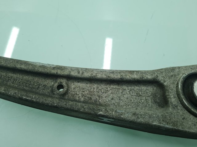 VAG 8K0407155C Brazo inferior izquierdo de la suspensión delantera  disponible España