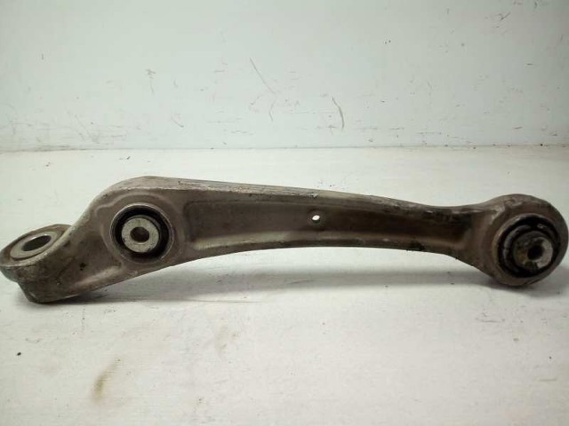 8K0407156B Brazo inferior derecho de la suspensión delantera  comprar en Pontevedra