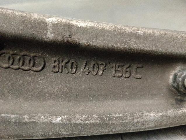 8K0407156C Brazo inferior derecho de la suspensión delantera  comprar en Pontevedra