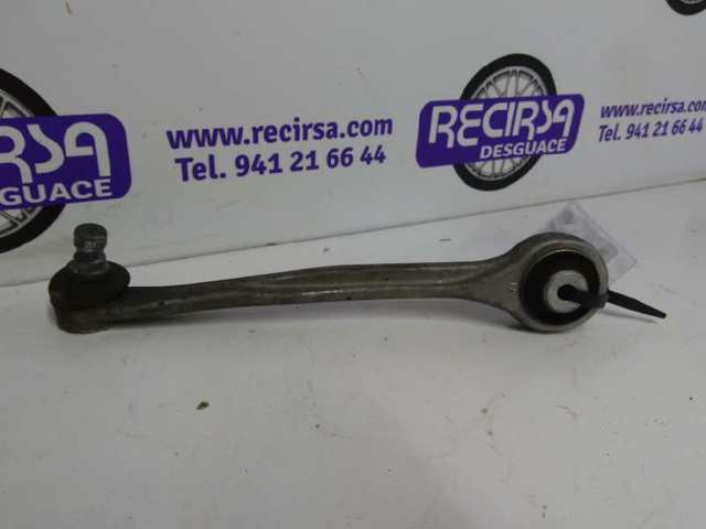 VAG 8K0407506A Brazo superior derecho de la suspensión delantera  comprar en Murcia