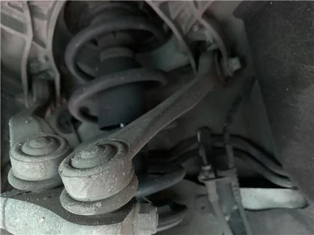 VAG 8K0407506A Brazo superior derecho de la suspensión delantera  comprar en Murcia