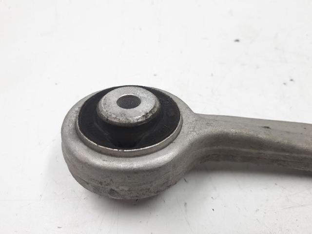 VAG 8K0407509A Brazo superior izquierdo de la suspensión delantera  en stock Terrassa