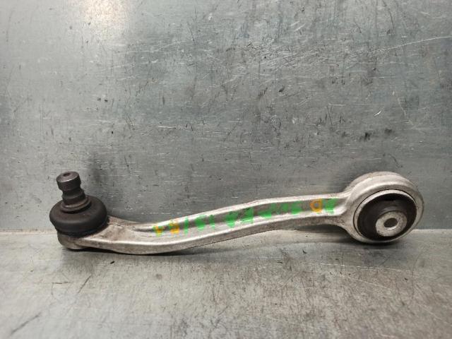 Brazo superior derecho de la suspensión delantera 8K0407510A VAG