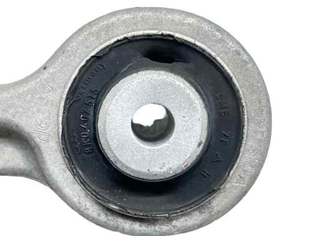 VAG 8K0407510A Brazo superior derecho de la suspensión delantera comprar Tarragona