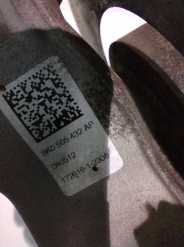 8K0407613B Cubo de rueda delantero  disponible Málaga