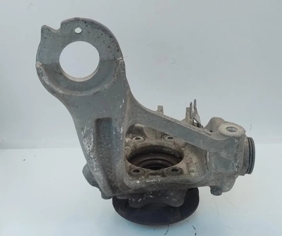 VAG 8K0407613B Cubo de rueda delantero  disponible Lugo