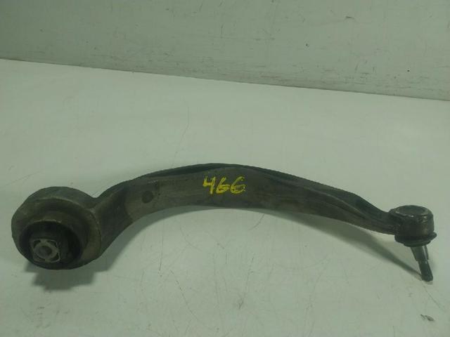 VAG 8K0407694N Brazo inferior derecho de la suspensión delantera  en stock Salamanca