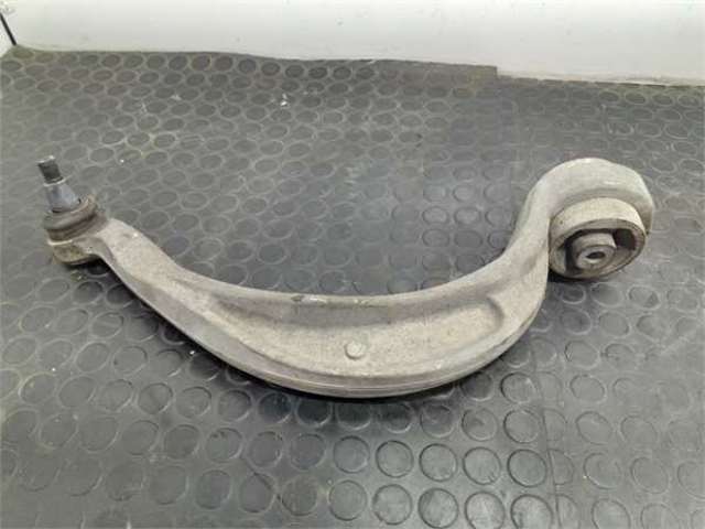 8K0407695F VAG Brazo inferior izquierdo de la suspensión delantera comprar Alcalá