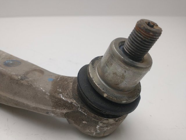 8K0407695F Brazo inferior izquierdo de la suspensión delantera  comprar en Reus