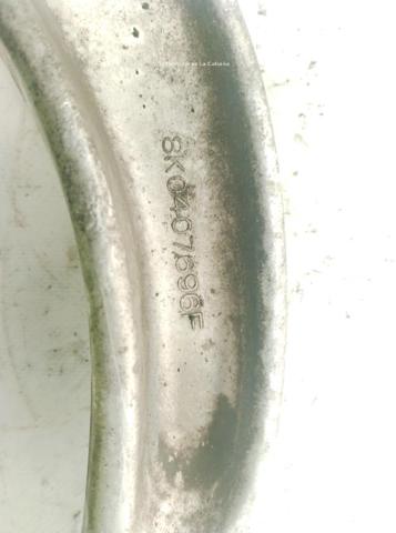 8K0407696F Brazo inferior derecho de la suspensión delantera  disponible Málaga