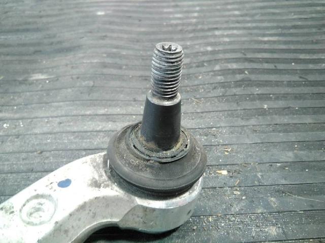 8K0407696F VAG Brazo inferior derecho de la suspensión delantera comprar Alcalá