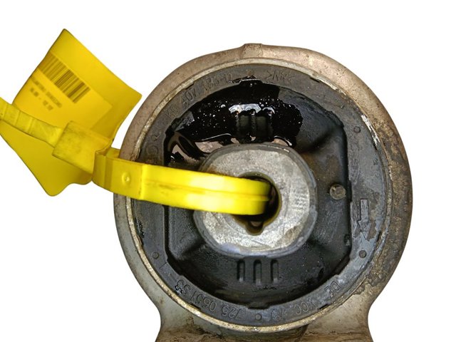 8K0407696F VAG Brazo inferior derecho de la suspensión delantera  en stock Córdoba