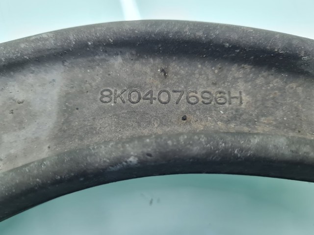 VAG 8K0407696H Brazo inferior derecho de la suspensión delantera  disponible Valladolid