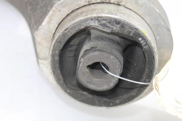 VAG 8K0407696H Brazo inferior derecho de la suspensión delantera  comprar en Murcia