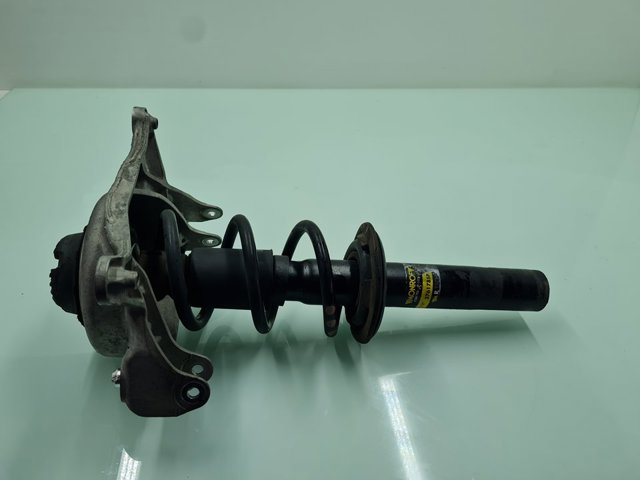 8K0412383F VAG