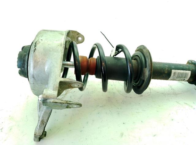 8K0413031CB Amortiguador delantero  disponible Utrera