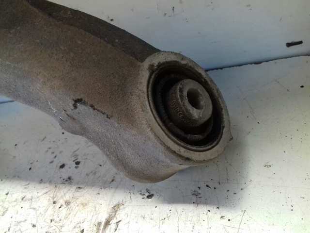 VAG 8K0505312J Brazo inferior derecho de la suspensión trasera  comprar en Ponferrada