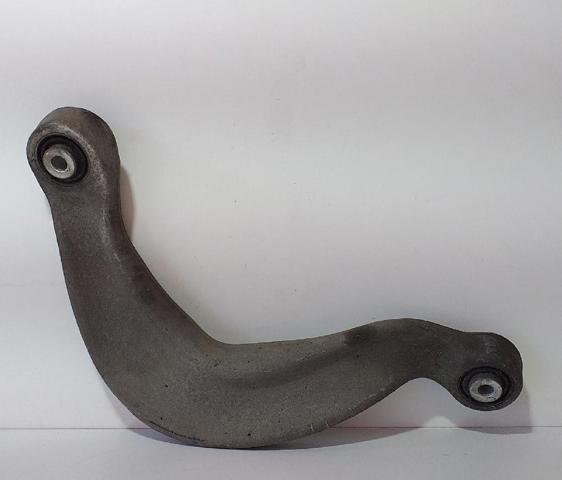 8K0505324F VAG Brazo superior derecho de la suspensión trasera  comprar en Oviedo
