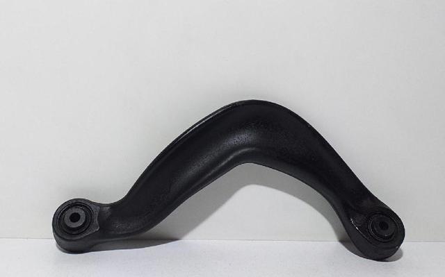 VAG 8K0505324H Brazo superior derecho de la suspensión trasera  disponible Valladolid