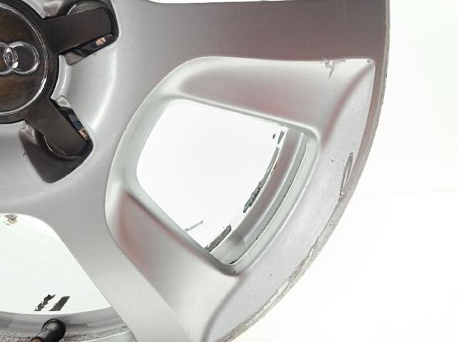 VAG 8K0601025F Llantas  en stock Salamanca