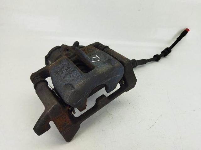 Pinza de freno trasera derecha 8K0615404E VAG