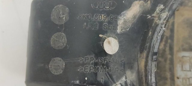 8K0809999A VAG Carcasa del tubo de llenado del tanque de combustible comprar Alcalá