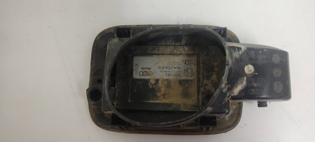 8K0809999A Carcasa del tubo de llenado del tanque de combustible comprar Almería