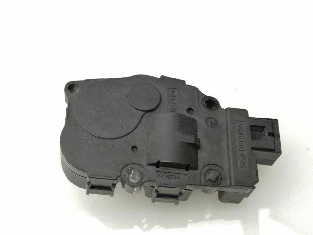 VAG 8K0820511D Actuador de compuerta de la calefacción  en stock Salamanca