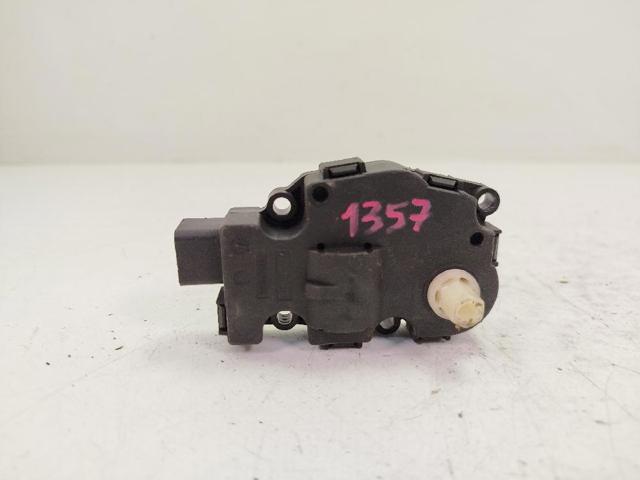 VAG 8K0820511D Actuador de compuerta de la calefacción  en stock Terrassa