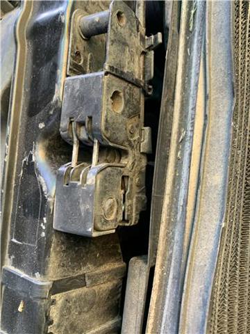 VAG 8K0823509F Cerradura del capó  comprar en Murcia