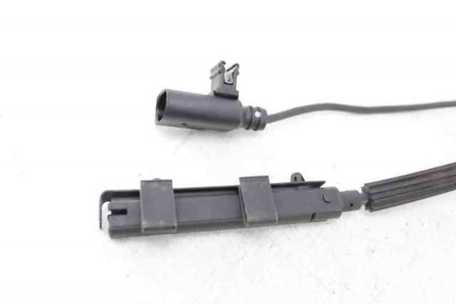 VAG 8K0823509G Cerradura de capó  en stock Terrassa