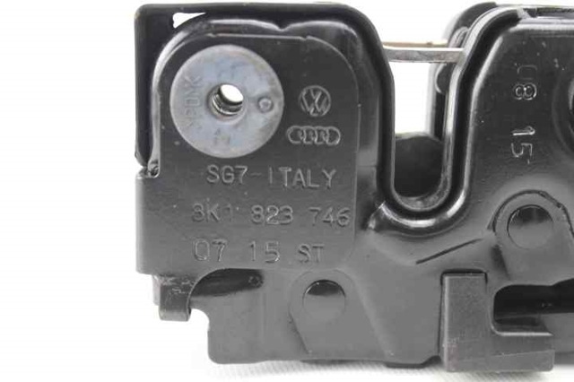 VAG 8K0823509G Cerradura del capó  disponible Lugo