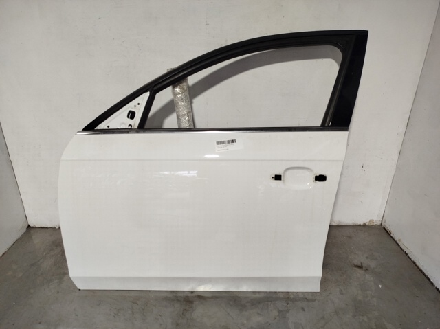 Puerta delantera izquierda Audi A4 8K2