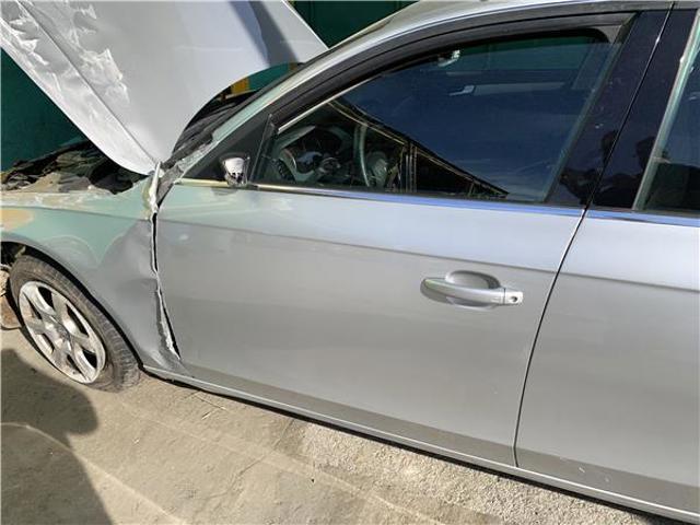 VAG 8K0831051J Puerta delantera izquierda  comprar en Albacete